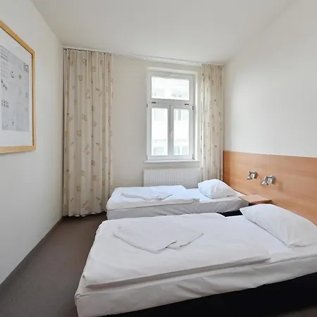 5 Fuer Bis Zu Sechs Personen * Sellin (Rugen)
