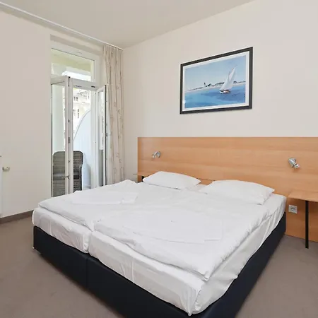 Villa Celia Sellin Апартаменты Зеллин